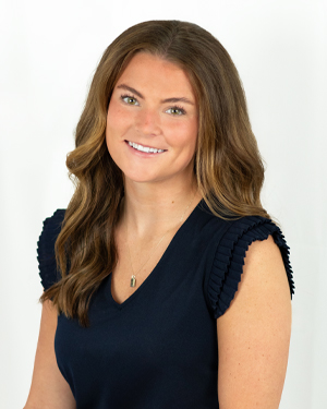Brooke Nottingham Joins Springs Valley Bank & Trust Company as a Marketing Intern