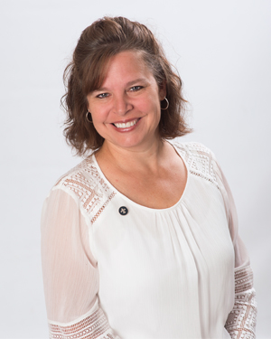 Springs Valley Bank & Trust Company Promotes Deanna Linne to Banking Center Manager